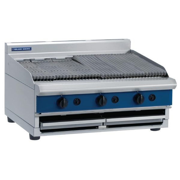 29.3kW. Width: 900mm. Natural gas