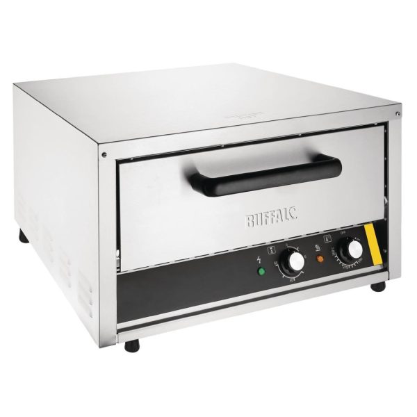 2kW. 13A. Pizza capacity: up to 1x 17"