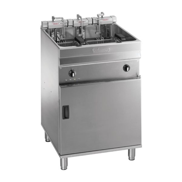 22.5kW. Oil Capacity: 28Ltr. Chip Output: up to 68kg/hr