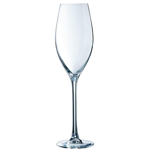 240ml / 8.5oz. Pack quantity: 24. Model: E6250Arcoroc is an established manufacturer of high quality glassware that is chosen by, restaurateurs and sommeliers for its durability and comprehensive range. All Arcoroc glassware is dishwasher safe.