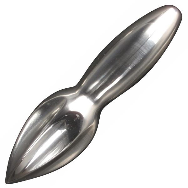 Easy to use. Extracts the maximum amount of juice. Handheld.