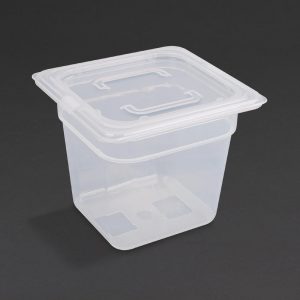 Capacity: 2.2Ltr. Material: Polypropylene. GN 1/6. Sixth Size. With lid