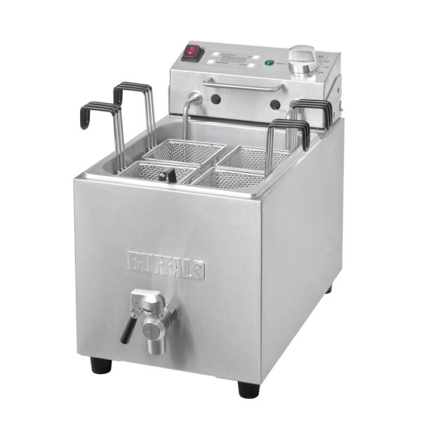 Capacity: 8Ltr. 2.9kW.