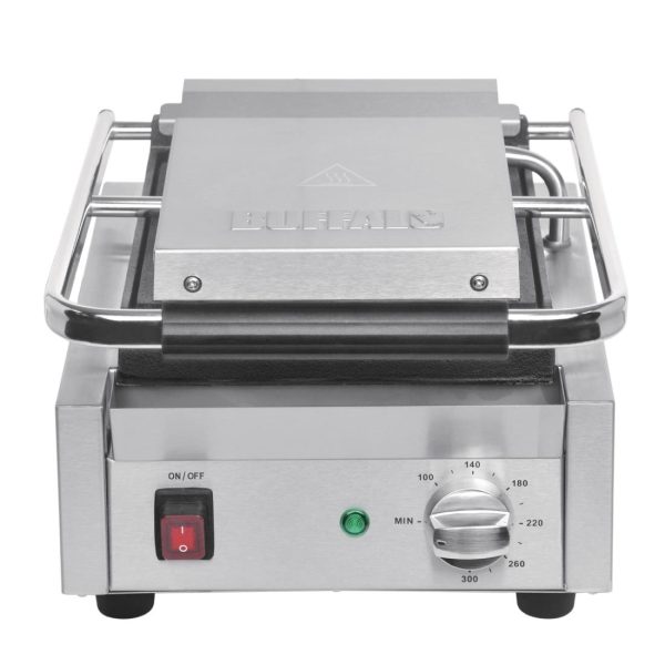Power: 1.5kW. Single grill. Ribbed upper & lower plates