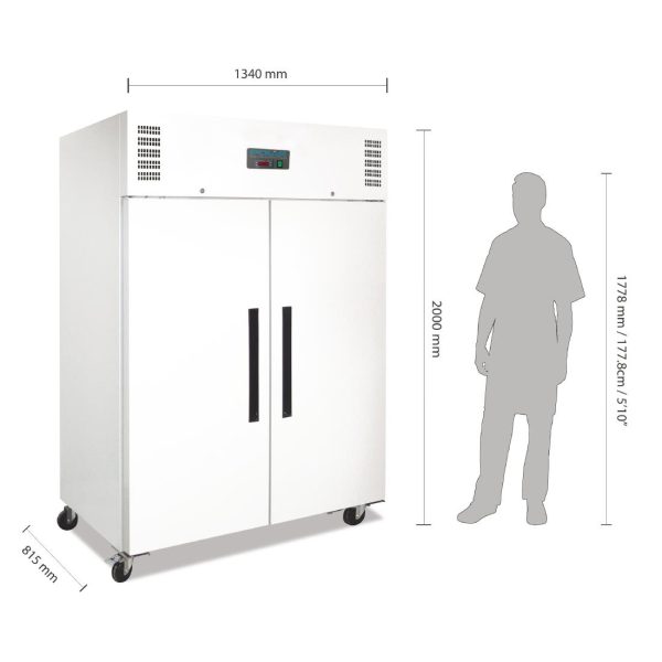 600W. Total usable capacity: 770 Ltr. R290