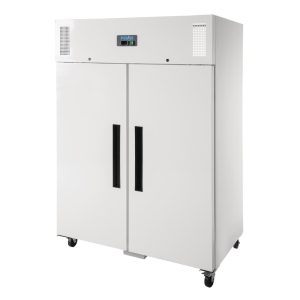 700W. Total usable capacity: 770 Ltr. R290