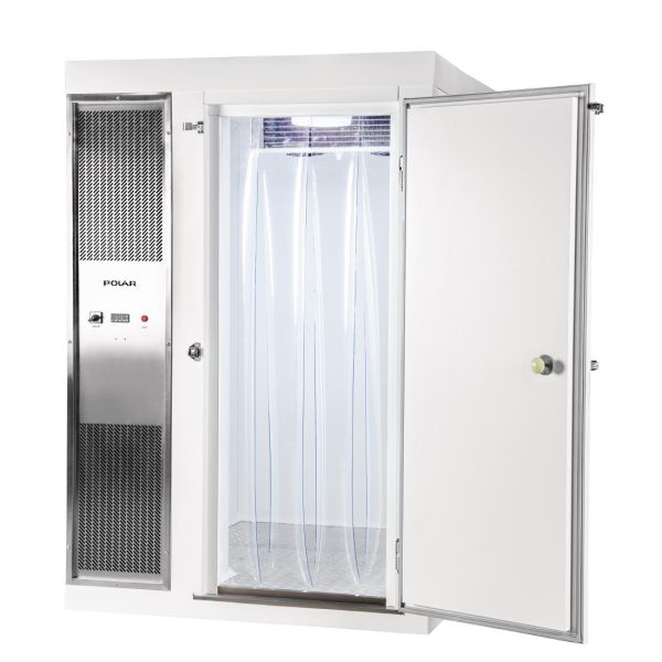2.1 x 2.1m. Capacity: 7677 Ltr. Freezer