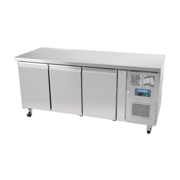 350W. Total usable capacity: 358 Ltr. R600a