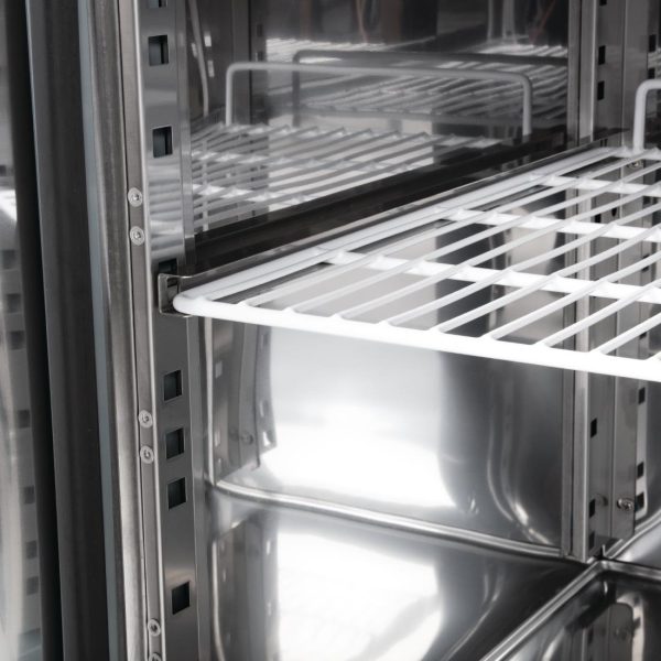 350W. Total usable capacity: 358 Ltr. R600a
