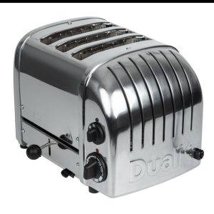 1.7kW. 3 Slots. Colour: Polished steel