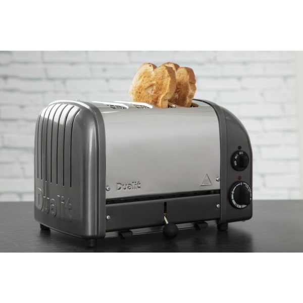 2.2kW. 4 Slots. Colour: Metallic charcoal