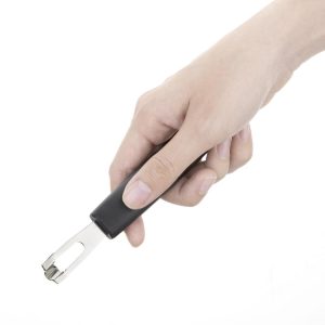 Strong stainless steel blade and polypropylene handle.
