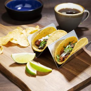 Holds two tacos. 55(H) x 135(D) x 114(W)mm