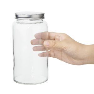 Capacity: 800ml. Airtight screw seal