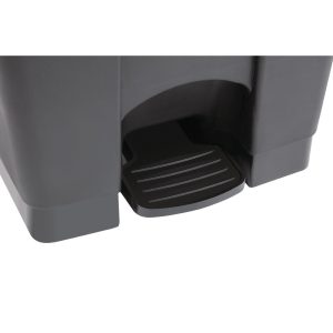 Material: Polypropylene. Capacity: 45Ltr