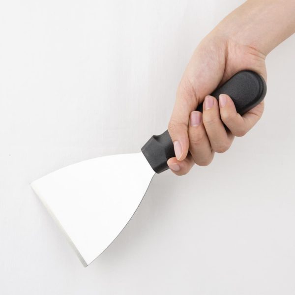 Plastic handle with 5" rigid stainless steel blade