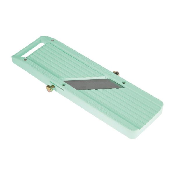 Safety guard and interchangeable blades included.