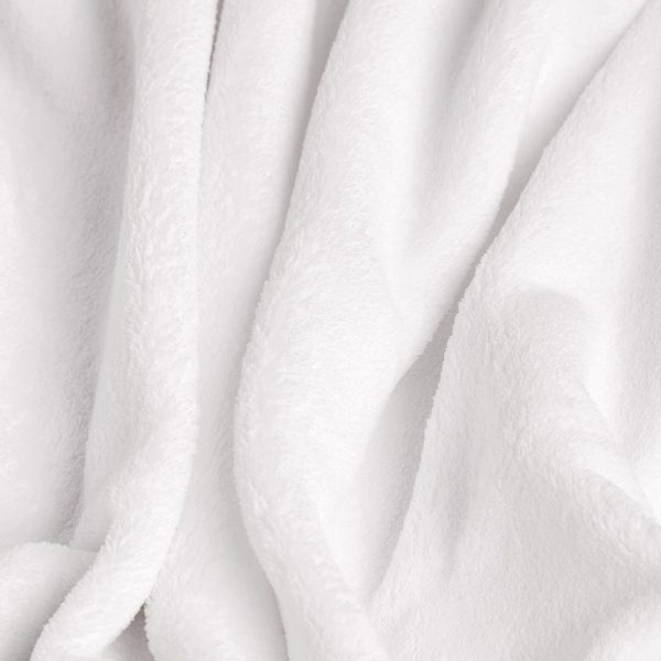 Large. Material: 100% Polyester