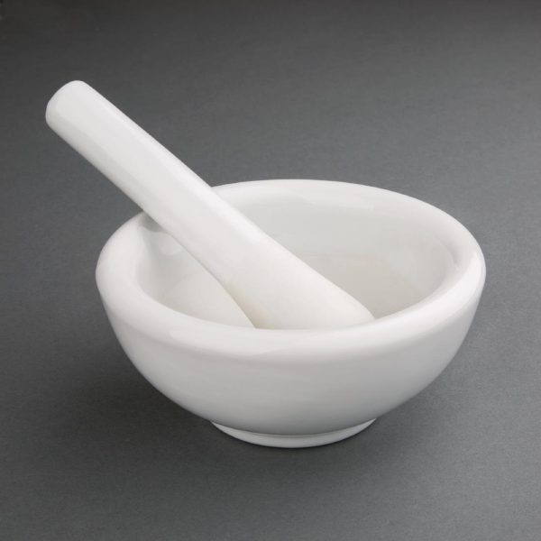 Porcelain. Size: 150(Ø)mm. No. 3.