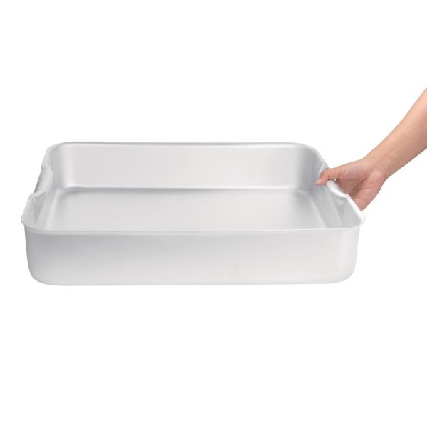 Size: 100(H) x 520(W) x 420(D)mm. Material: Aluminium