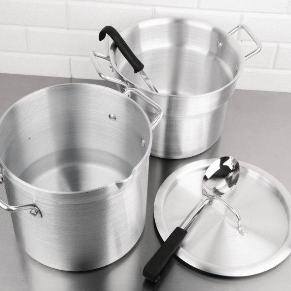 Capacity: 10Ltr. Material: Aluminium