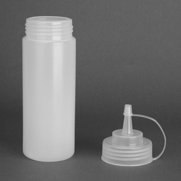 Capacity: 340ml. Material: Polyethylene