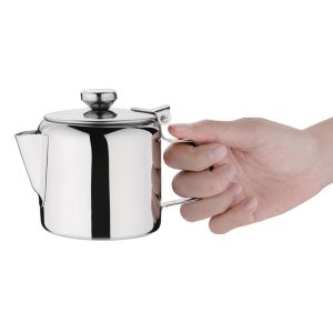 Bring a stylish shine to your beverage service with the Olympia Concorde Stainless Steel range. Made with a high-polish, mirror finish these boasts an elegant look that'll add a touch of class to the presentation of your hot drinks. A double-layer, heat-resistant handle keeps these cool to the touch too - ensuring staff and customers stay safe when handling hot liquids.