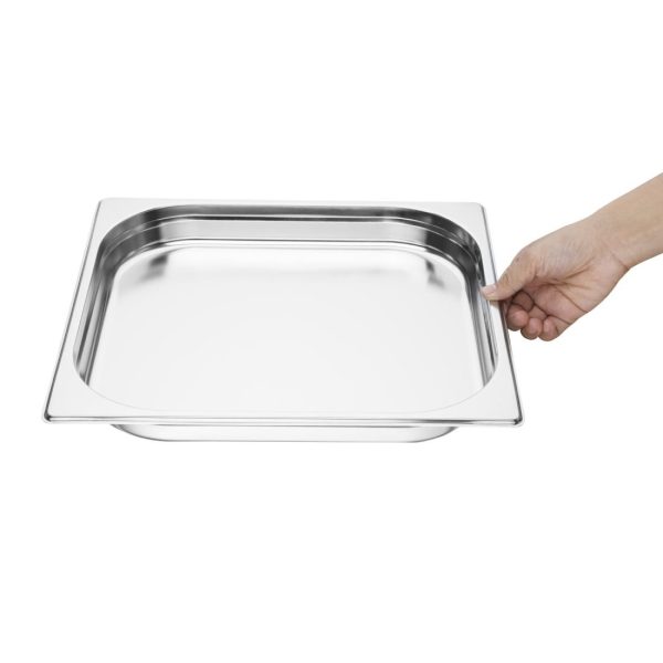 Capacity: 3.5Ltr. GN 2/3. Two Third Size. Depth: 40mm