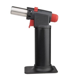 Powerful extra-wide flame. Features automatic ignition and removable stand
