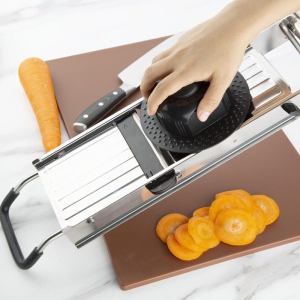With five easily removable blades.