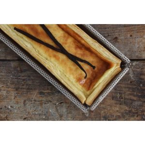 De Buyer Perforated Tart Mould with Removable Base 350x100x35mm